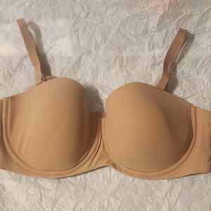 Skims bra Size 40 C NEW